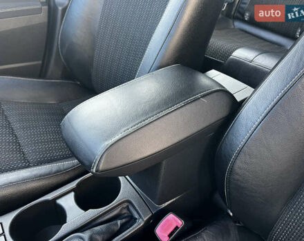 Белый Тойота Аурис, объемом двигателя 1.8 л и пробегом 226 тыс. км за 11499 $, фото 32 на Automoto.ua