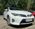 Белый Тойота Аурис, объемом двигателя 1.6 л и пробегом 195 тыс. км за 8750 $, фото 1 на Automoto.ua
