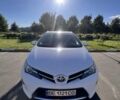 Белый Тойота Аурис, объемом двигателя 1.8 л и пробегом 299 тыс. км за 13600 $, фото 2 на Automoto.ua