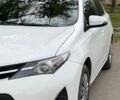 Білий Тойота Ауріс, об'ємом двигуна 1.3 л та пробігом 192 тис. км за 8500 $, фото 1 на Automoto.ua