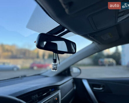 Білий Тойота Ауріс, об'ємом двигуна 1.8 л та пробігом 226 тис. км за 11499 $, фото 34 на Automoto.ua