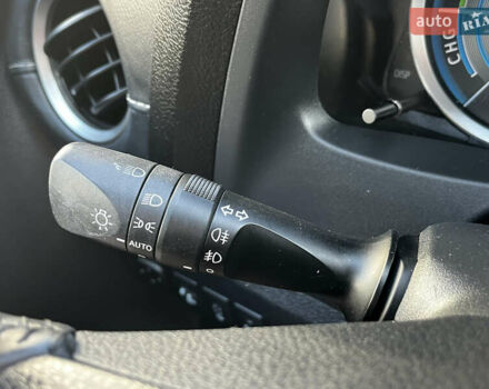 Белый Тойота Аурис, объемом двигателя 1.8 л и пробегом 226 тыс. км за 11499 $, фото 29 на Automoto.ua