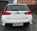 Белый Тойота Аурис, объемом двигателя 1.36 л и пробегом 246 тыс. км за 8100 $, фото 2 на Automoto.ua