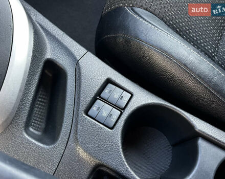 Белый Тойота Аурис, объемом двигателя 1.8 л и пробегом 226 тыс. км за 11499 $, фото 31 на Automoto.ua