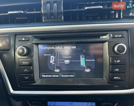 Белый Тойота Аурис, объемом двигателя 1.8 л и пробегом 226 тыс. км за 11499 $, фото 37 на Automoto.ua