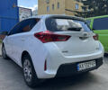 Белый Тойота Аурис, объемом двигателя 1.6 л и пробегом 195 тыс. км за 8750 $, фото 3 на Automoto.ua
