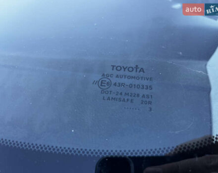 Білий Тойота Ауріс, об'ємом двигуна 1.8 л та пробігом 226 тис. км за 11599 $, фото 46 на Automoto.ua