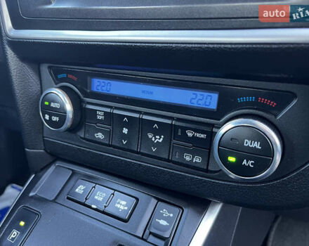 Білий Тойота Ауріс, об'ємом двигуна 1.8 л та пробігом 226 тис. км за 11499 $, фото 46 на Automoto.ua