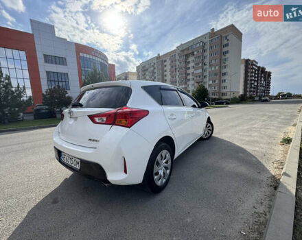 Белый Тойота Аурис, объемом двигателя 1.6 л и пробегом 188 тыс. км за 11199 $, фото 2 на Automoto.ua