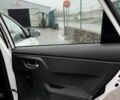 Білий Тойота Ауріс, об'ємом двигуна 1.6 л та пробігом 187 тис. км за 8500 $, фото 16 на Automoto.ua