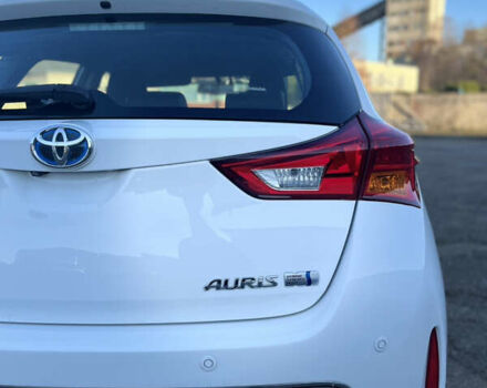 Белый Тойота Аурис, объемом двигателя 1.8 л и пробегом 226 тыс. км за 11499 $, фото 15 на Automoto.ua