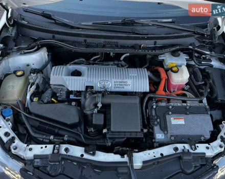 Белый Тойота Аурис, объемом двигателя 1.8 л и пробегом 226 тыс. км за 11499 $, фото 45 на Automoto.ua