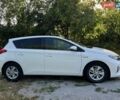 Білий Тойота Ауріс, об'ємом двигуна 1.8 л та пробігом 116 тис. км за 13000 $, фото 1 на Automoto.ua