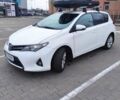 Белый Тойота Аурис, объемом двигателя 1.6 л и пробегом 125 тыс. км за 11500 $, фото 6 на Automoto.ua