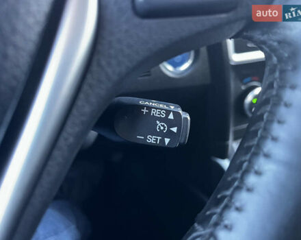 Белый Тойота Аурис, объемом двигателя 1.8 л и пробегом 226 тыс. км за 11499 $, фото 27 на Automoto.ua