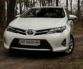 Белый Тойота Аурис, объемом двигателя 1.6 л и пробегом 121 тыс. км за 13750 $, фото 5 на Automoto.ua