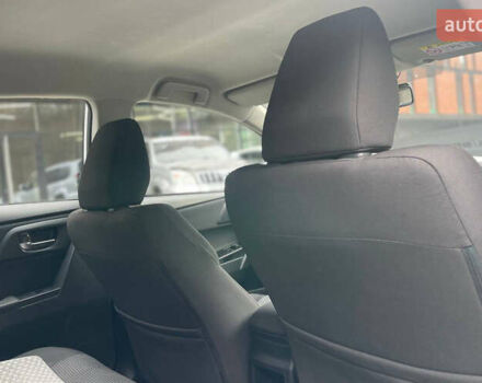 Белый Тойота Аурис, объемом двигателя 1.8 л и пробегом 136 тыс. км за 13000 $, фото 15 на Automoto.ua