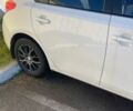 Белый Тойота Аурис, объемом двигателя 1.6 л и пробегом 193 тыс. км за 13000 $, фото 1 на Automoto.ua