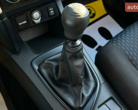 Білий Тойота Ауріс, об'ємом двигуна 1.36 л та пробігом 103 тис. км за 9200 $, фото 16 на Automoto.ua