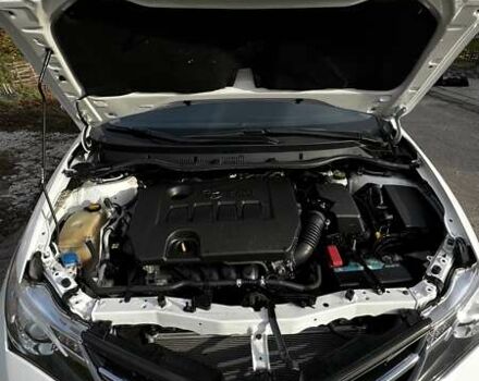 Білий Тойота Ауріс, об'ємом двигуна 1.6 л та пробігом 98 тис. км за 12300 $, фото 17 на Automoto.ua