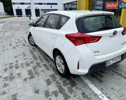 Белый Тойота Аурис, объемом двигателя 1.8 л и пробегом 216 тыс. км за 14400 $, фото 11 на Automoto.ua