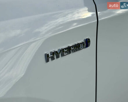 Білий Тойота Ауріс, об'ємом двигуна 1.8 л та пробігом 215 тис. км за 13500 $, фото 10 на Automoto.ua