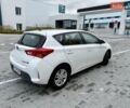Белый Тойота Аурис, объемом двигателя 1.8 л и пробегом 216 тыс. км за 14400 $, фото 2 на Automoto.ua