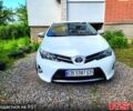 Белый Тойота Аурис, объемом двигателя 1.4 л и пробегом 190 тыс. км за 10500 $, фото 1 на Automoto.ua