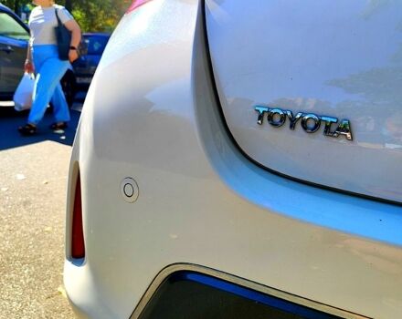 Белый Тойота Аурис, объемом двигателя 1.8 л и пробегом 170 тыс. км за 11700 $, фото 5 на Automoto.ua