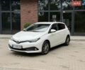 Білий Тойота Ауріс, об'ємом двигуна 1.6 л та пробігом 210 тис. км за 13450 $, фото 1 на Automoto.ua