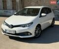 Белый Тойота Аурис, объемом двигателя 1.6 л и пробегом 212 тыс. км за 13450 $, фото 2 на Automoto.ua