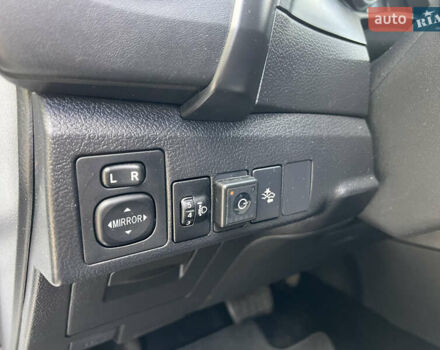 Белый Тойота Аурис, объемом двигателя 1.8 л и пробегом 250 тыс. км за 12300 $, фото 11 на Automoto.ua