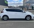 Белый Тойота Аурис, объемом двигателя 1.8 л и пробегом 203 тыс. км за 12500 $, фото 3 на Automoto.ua