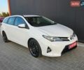 Белый Тойота Аурис, объемом двигателя 1.6 л и пробегом 158 тыс. км за 12999 $, фото 1 на Automoto.ua