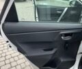 Белый Тойота Аурис, объемом двигателя 1.4 л и пробегом 235 тыс. км за 9000 $, фото 14 на Automoto.ua
