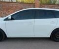 Белый Тойота Аурис, объемом двигателя 1.3 л и пробегом 215 тыс. км за 7800 $, фото 1 на Automoto.ua