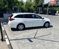 Білий Тойота Ауріс, об'ємом двигуна 1.8 л та пробігом 258 тис. км за 13500 $, фото 1 на Automoto.ua
