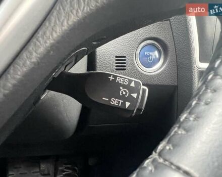 Білий Тойота Ауріс, об'ємом двигуна 1.8 л та пробігом 145 тис. км за 10900 $, фото 25 на Automoto.ua