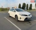 Білий Тойота Ауріс, об'ємом двигуна 1.8 л та пробігом 310 тис. км за 10000 $, фото 1 на Automoto.ua