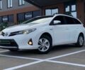 Белый Тойота Аурис, объемом двигателя 1.8 л и пробегом 244 тыс. км за 11490 $, фото 1 на Automoto.ua