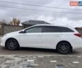 Білий Тойота Ауріс, об'ємом двигуна 1.8 л та пробігом 145 тис. км за 10900 $, фото 3 на Automoto.ua