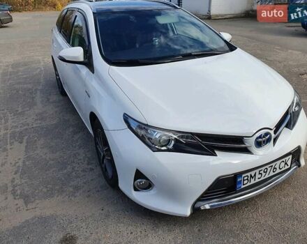 Белый Тойота Аурис, объемом двигателя 1.8 л и пробегом 195 тыс. км за 15000 $, фото 10 на Automoto.ua