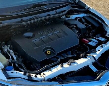 Белый Тойота Аурис, объемом двигателя 0 л и пробегом 256 тыс. км за 10700 $, фото 20 на Automoto.ua