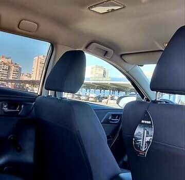 Белый Тойота Аурис, объемом двигателя 1.6 л и пробегом 256 тыс. км за 10999 $, фото 23 на Automoto.ua