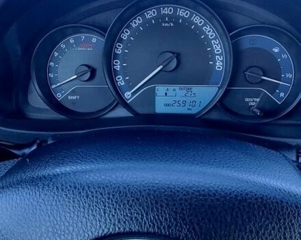 Белый Тойота Аурис, объемом двигателя 0 л и пробегом 256 тыс. км за 10700 $, фото 11 на Automoto.ua