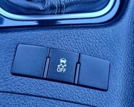 Белый Тойота Аурис, объемом двигателя 0 л и пробегом 256 тыс. км за 10700 $, фото 17 на Automoto.ua