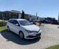 Білий Тойота Ауріс, об'ємом двигуна 1.6 л та пробігом 176 тис. км за 10107 $, фото 1 на Automoto.ua