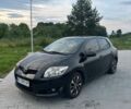 Черный Тойота Аурис, объемом двигателя 2.23 л и пробегом 385 тыс. км за 6000 $, фото 1 на Automoto.ua