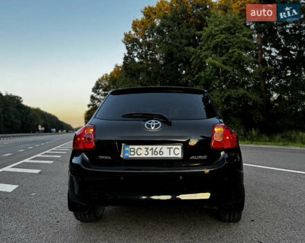 Черный Тойота Аурис, объемом двигателя 1.6 л и пробегом 245 тыс. км за 7000 $, фото 10 на Automoto.ua