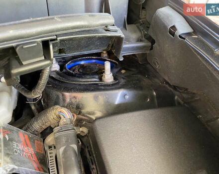 Чорний Тойота Ауріс, об'ємом двигуна 2.2 л та пробігом 240 тис. км за 6800 $, фото 39 на Automoto.ua